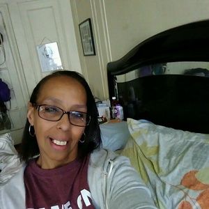 Meet your Posher, Lana